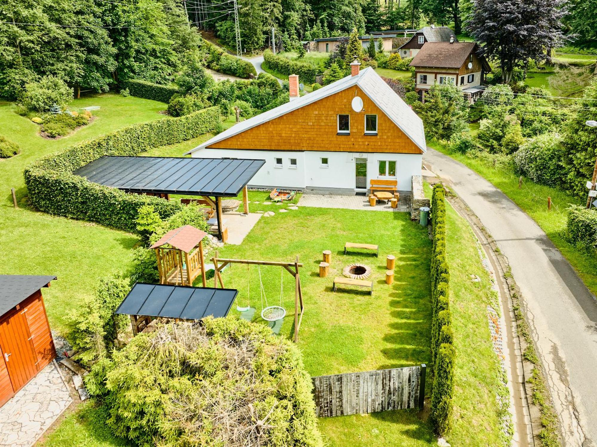 Villa Desny Kout Kouty Exterior foto
